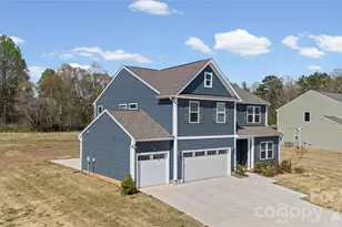 193 Wheatfield Dr, Statesville, NC 28677 - Photo 2