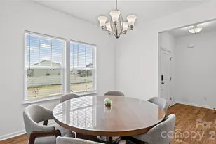 193 Wheatfield Dr, Statesville, NC 28677 - Photo 4