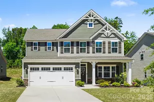 10190 Black Locust Ln, Charlotte, NC 28215 - Photo 2