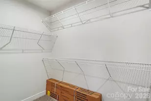 10190 Black Locust Ln, Charlotte, NC 28215 - Photo 26