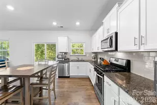 542 King Clover Ln, Clover, SC 29710 - Photo 12