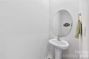 542 King Clover Ln, Clover, SC 29710 - Photo 8