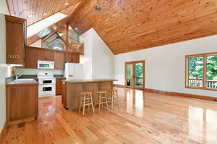 40 Walnut Rdg Cir, Brevard, NC 28712 - Photo 12