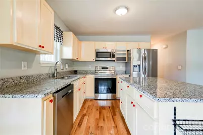 208 N Poston Street, Shelby, NC 28150 - Photo 8