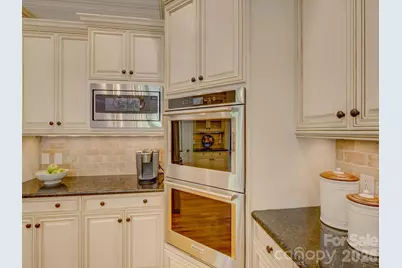 5060 Carmel Road, Charlotte, NC 28226 - Photo 14