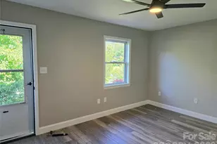 20 Mt Carmel Dr, Asheville, NC 28806 - Photo 14