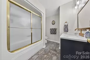 9018 St Lucia Ln, Charlotte, NC 28277 - Photo 28