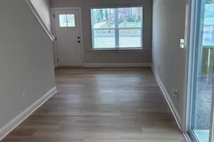 4502 W Tyvola Rd, Charlotte, NC 28208 - Photo 6