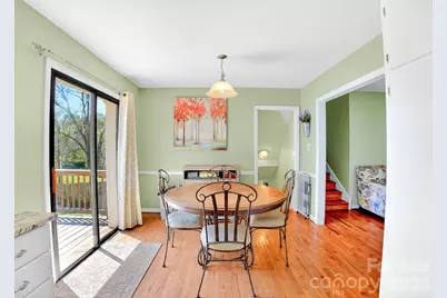 1091 16th Avenue NW, Hickory, NC 28601 - Photo 10