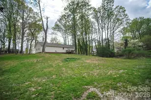 123 General Pemberton St, Stanley, NC 28164 - Photo 8