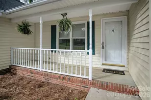 123 General Pemberton St, Stanley, NC 28164 - Photo 1