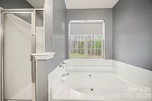 5806 Pennycross Ln, Charlotte, NC 28216 - Photo 18