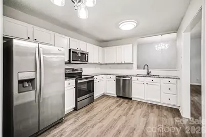 5806 Pennycross Lane, Charlotte, NC 28216 - Photo 4