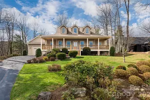 82 Red Mulberry Dr, Zirconia, NC 28790 - Photo 2