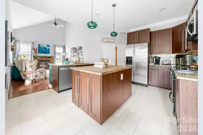 9907 Davis Lake Parkway, Charlotte, NC 28269 - Photo 16