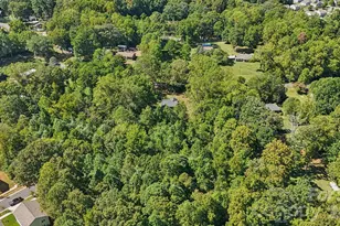 4416 McClure Rd, Charlotte, NC 28216 - Photo 6