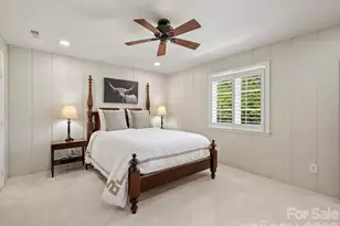 4330 Carmel Valley Rd, Charlotte, NC 28226 - Photo 32