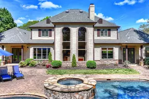 4330 Carmel Valley Rd, Charlotte, NC 28226 - Photo 2