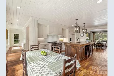 4330 Carmel Valley Road, Charlotte, NC 28226 - Photo 10