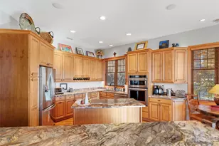 121 Spring Rock Rd, Burnsville, NC 28714 - Photo 8