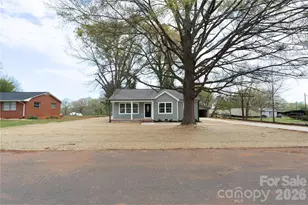 122 Morrison Flats Rd, Statesville, NC 28625 - Photo 2