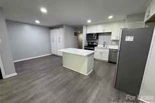 2501 Kilborne Dr, Charlotte, NC 28205 - Photo 4