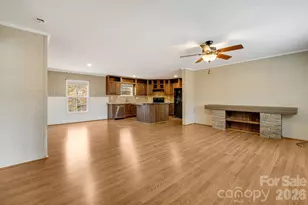 403 Youngs Gap Rd, Fletcher, NC 28732 - Photo 6