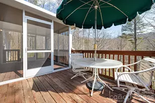 403 Youngs Gap Rd, Fletcher, NC 28732 - Photo 2