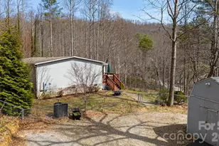403 Youngs Gap Rd, Fletcher, NC 28732 - Photo 32