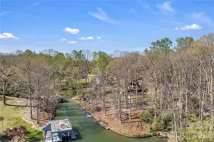 2912 Waterside Dr, Shelby, NC 28150 - Photo 2