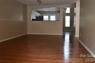 8772 Robinson Forest Dr, Charlotte, NC 28277 - Photo 4