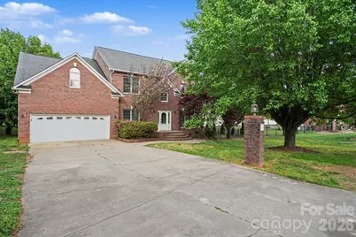 125 Pointer Court SE, Concord, NC 28025 - Photo 2