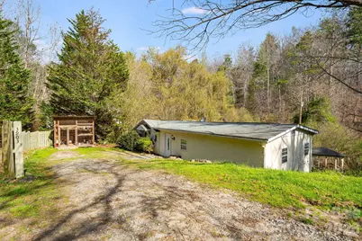 3903 Nc Hwy 213 Highway, Marshall, NC 28753 - Photo 2
