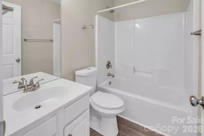 10219 Roundleaf Drive, Charlotte, NC 28213 - Photo 30