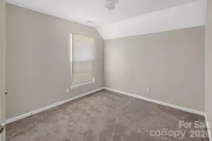 10219 Roundleaf Dr, Charlotte, NC 28213 - Photo 28