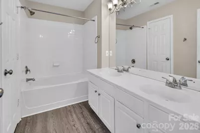 10219 Roundleaf Drive, Charlotte, NC 28213 - Photo 26