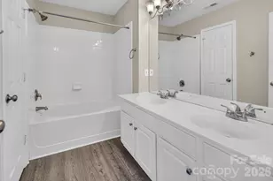 10219 Roundleaf Dr, Charlotte, NC 28213 - Photo 26