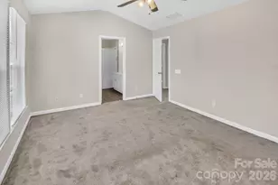 10219 Roundleaf Dr, Charlotte, NC 28213 - Photo 24