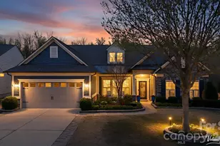 2141 Bud Ct, Fort Mill, SC 29715 - Photo 4