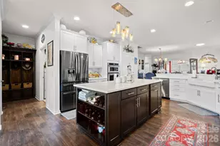 2141 Bud Ct, Fort Mill, SC 29715 - Photo 10