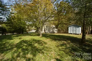 11722 Carmel Lakes Dr, Charlotte, NC 28226 - Photo 18