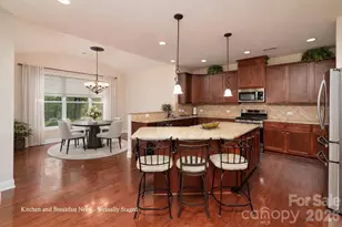 318 Willow Tree Dr, Rock Hill, SC 29732 - Photo 2