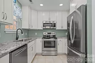 137 NE 4th St, Oak Island, NC 28465 - Photo 12