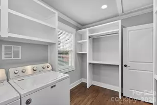 307 E Peterson Dr, Charlotte, NC 28217 - Photo 20