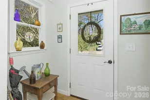 261 Forest Hill Dr, Asheville, NC 28803 - Photo 8