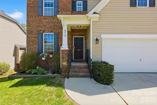 879 Ivy Trail Way, Fort Mill, SC 29715 - Photo 2