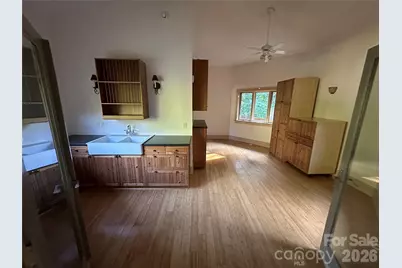 2905 Kanuga Road, Hendersonville, NC 28739 - Photo 18