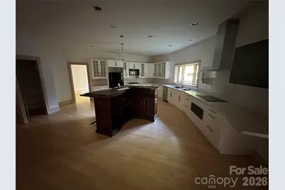 2905 Kanuga Road, Hendersonville, NC 28739 - Photo 4