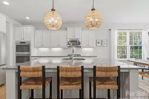 11578 Macallano Dr, Charlotte, NC 28215 - Photo 16