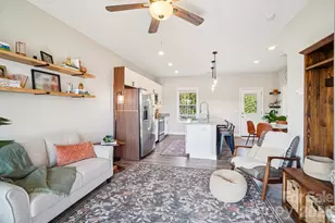 688 Dairy St, Hendersonville, NC 28739 - Photo 8